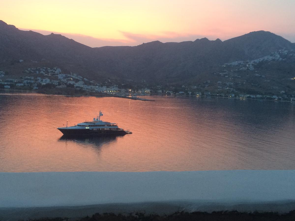 Astrio Suites Livadi  Dış mekan fotoğraf